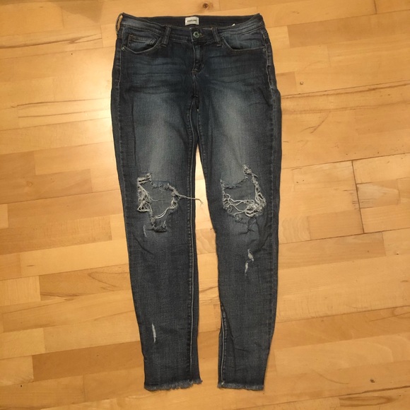 Sneakpeek Low Rise skinny jean - Picture 2 of 5